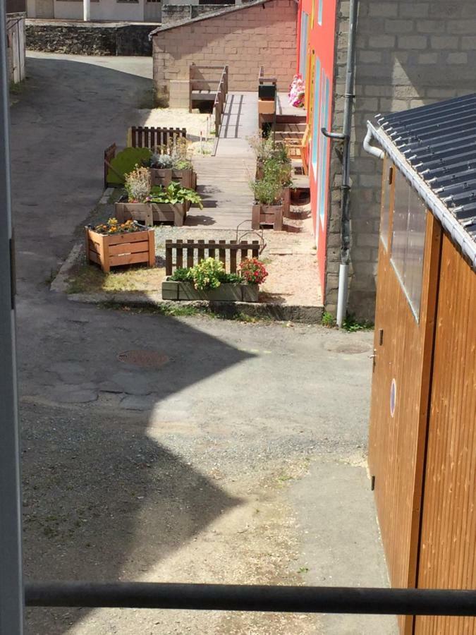 Apartmán Le Petit Logement Pre-en-Pail-Saint-Samson Exteriér fotografie